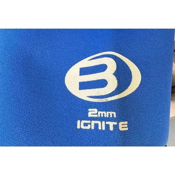 Bare Ignite | Women's Men's Unisex Short Sleeve Water Neoprene Wetsuit | Small - Picture 4 of 10